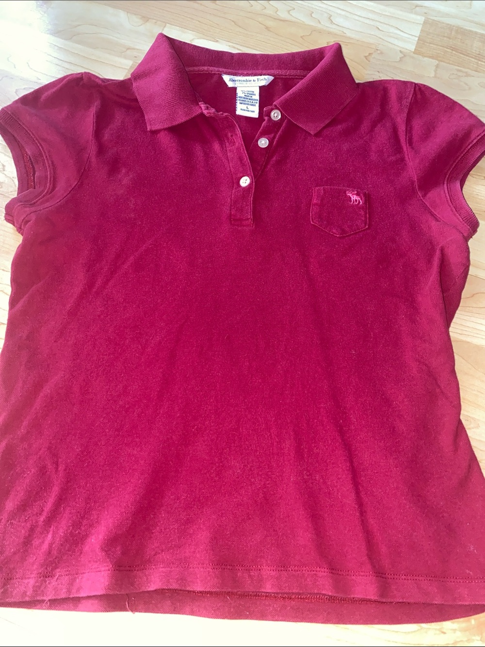 Abercrombie & Fitch juniors burgandy Polo with Chest Pocket